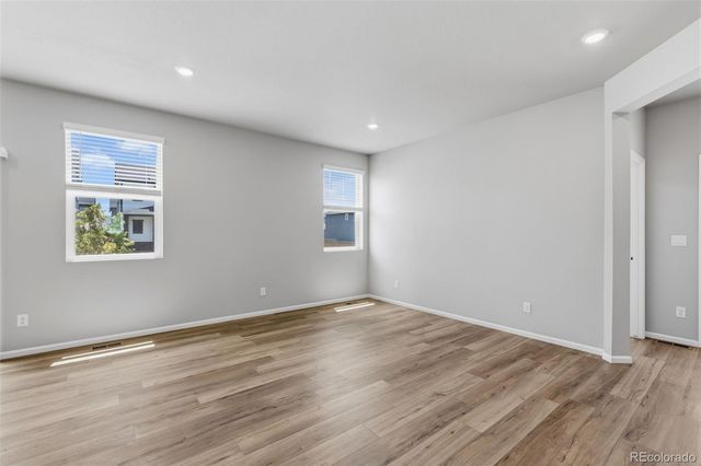 21051 E 63rd Drive, Aurora, CO 80019