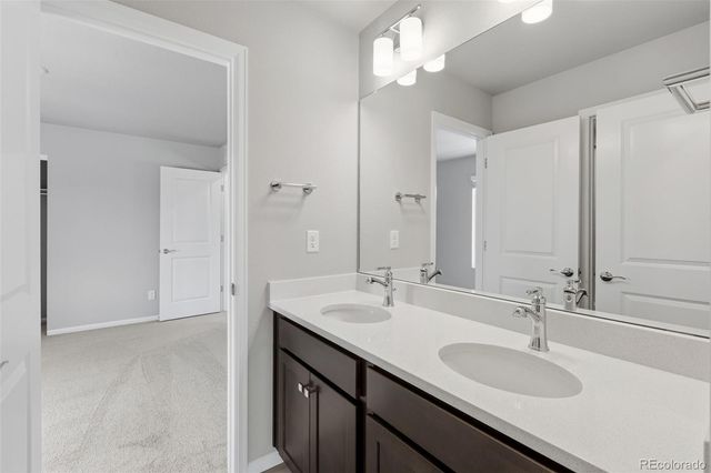 21051 E 63rd Drive, Aurora, CO 80019