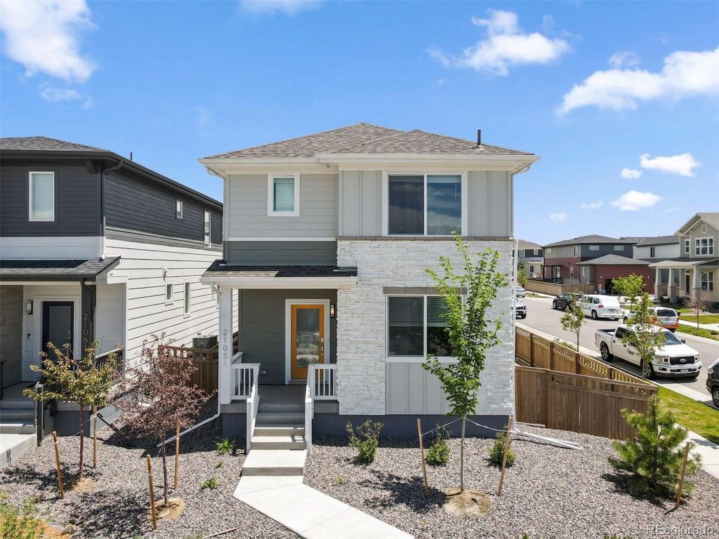 21051 E 63rd Drive, Aurora, CO 80019