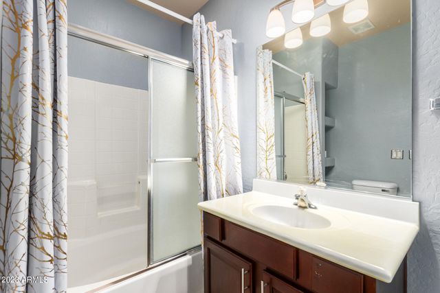 16734 E LA MONTANA Drive 108, Fountain Hills, AZ 85268