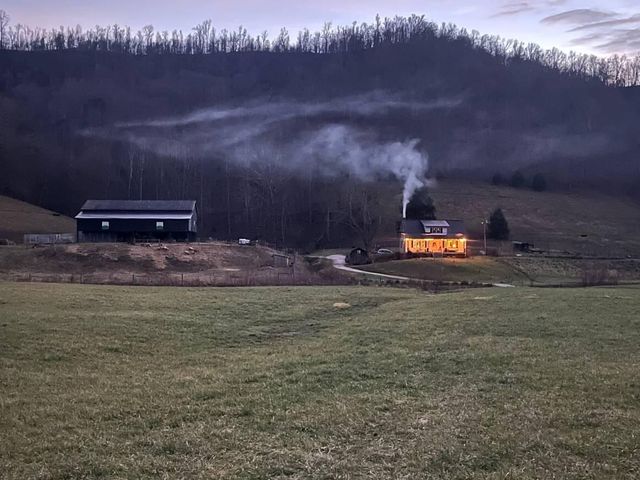 5446 KY 378, Vancleve, KY 41385