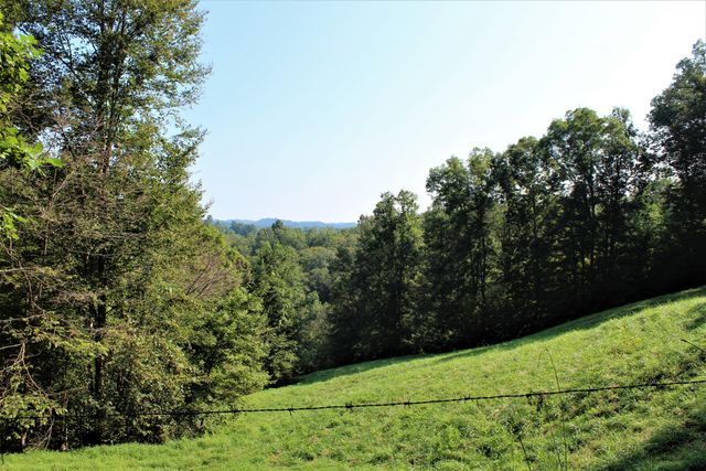5446 KY 378, Vancleve, KY 41385