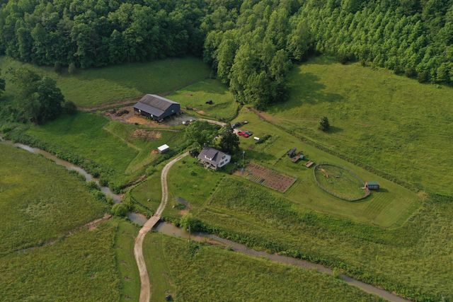 5446 KY 378, Vancleve, KY 41385
