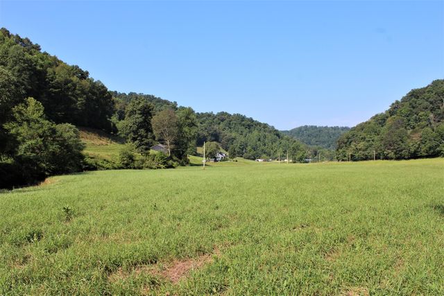 5446 KY 378, Vancleve, KY 41385