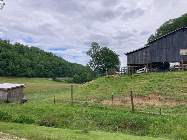 5446 KY 378, Vancleve, KY 41385