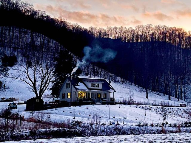 5446 KY 378, Vancleve, KY 41385