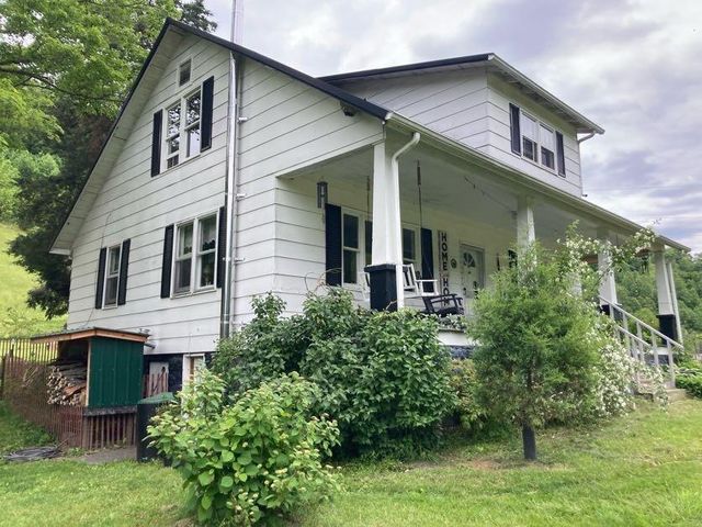 5446 KY 378, Vancleve, KY 41385