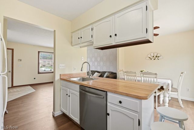 1215 Cherokee Trail, Streetsboro, OH 44241