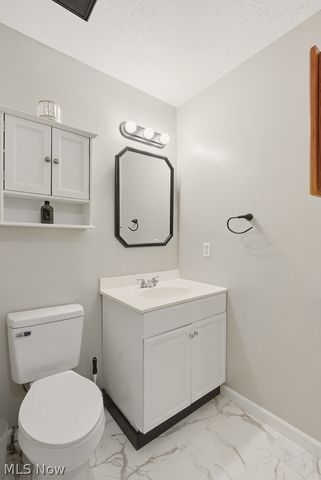 1215 Cherokee Trail, Streetsboro, OH 44241
