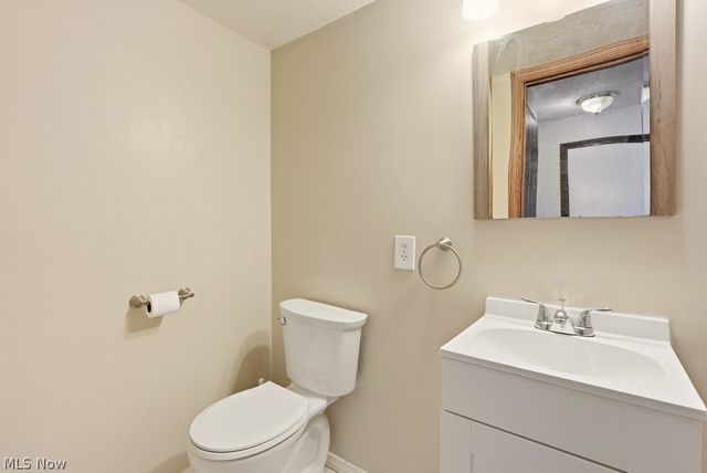 1215 Cherokee Trail, Streetsboro, OH 44241