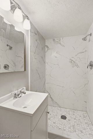 1215 Cherokee Trail, Streetsboro, OH 44241