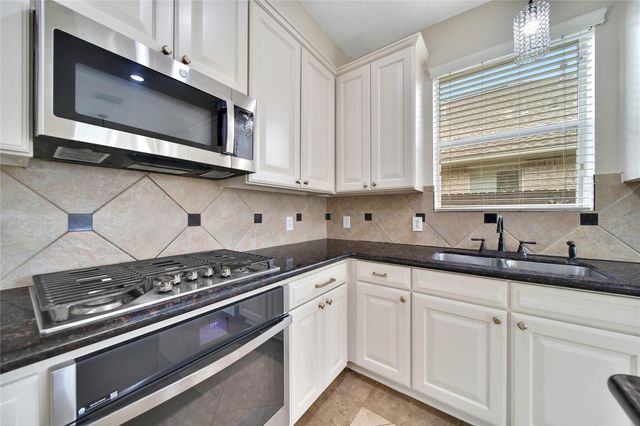 17802 Harbour Bridge Point Drive, Cypress, TX 77429