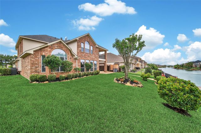 17802 Harbour Bridge Point Drive, Cypress, TX 77429
