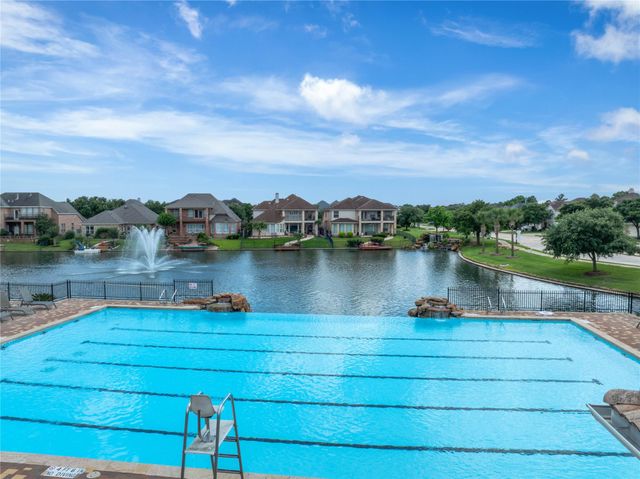 17802 Harbour Bridge Point Drive, Cypress, TX 77429
