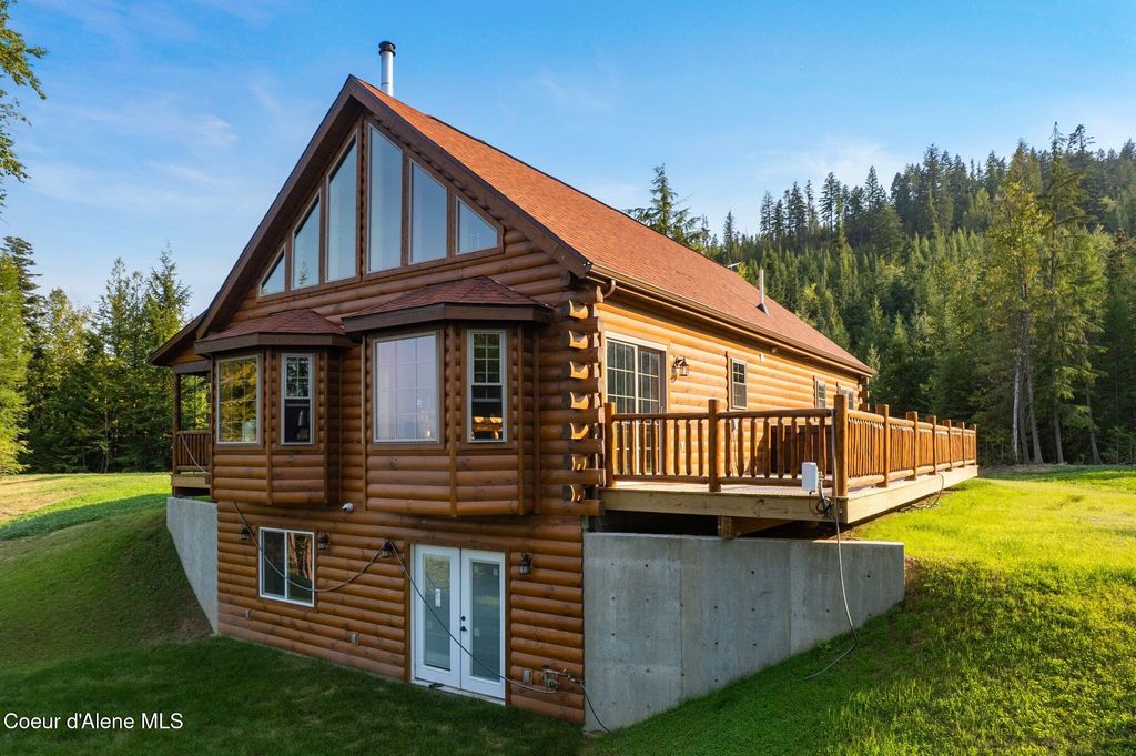 452 Ruby Creek Rd, Naples, ID 83847 photo 2