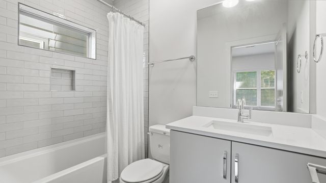 2109C 23rd Ave, N, Nashville, TN 37208