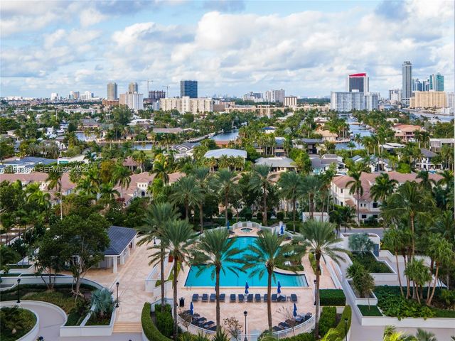 21205 Yacht Club Drive 304, Aventura, FL 33180