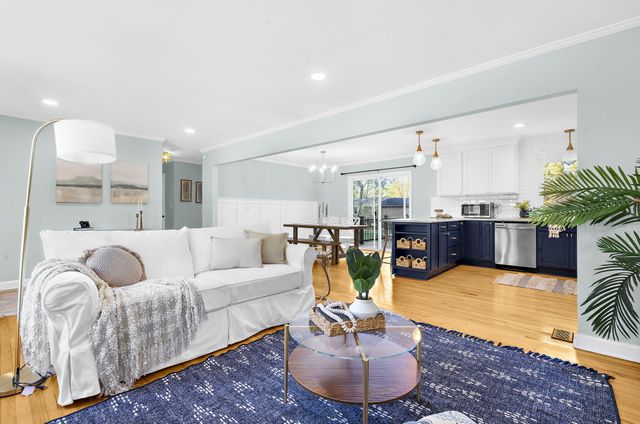 2235 N Dallerton Circle, Charleston, SC 29414