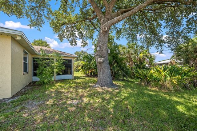 1020 Seamist Lane, Sebastian, FL 32958