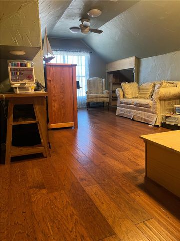 8505 County Road 500, Blue Ridge, TX 75424