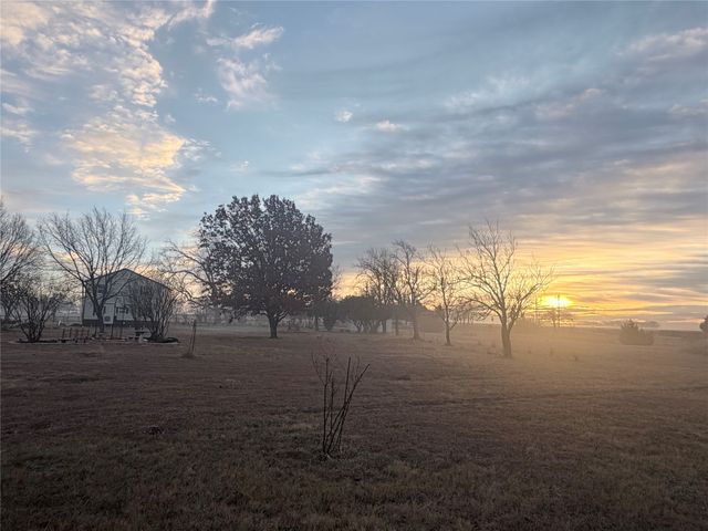 8505 County Road 500, Blue Ridge, TX 75424