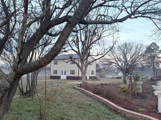 8505 County Road 500, Blue Ridge, TX 75424