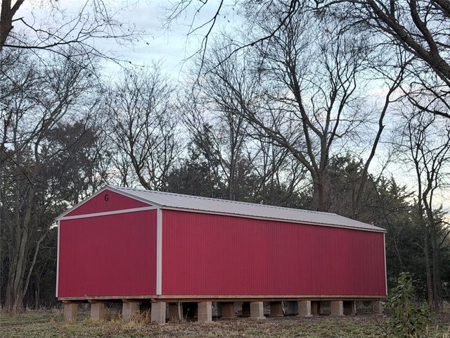 8505 County Road 500, Blue Ridge, TX 75424