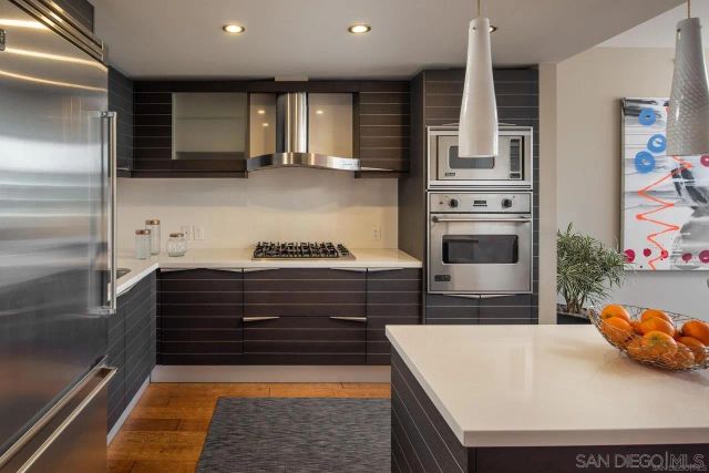 1325 Pacific Hwy 805, San Diego, CA 92101