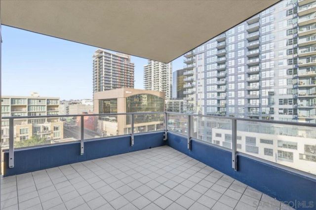 1325 Pacific Hwy 805, San Diego, CA 92101