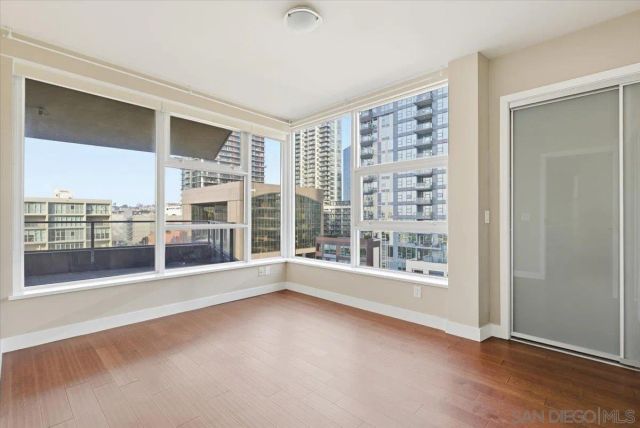 1325 Pacific Hwy 805, San Diego, CA 92101