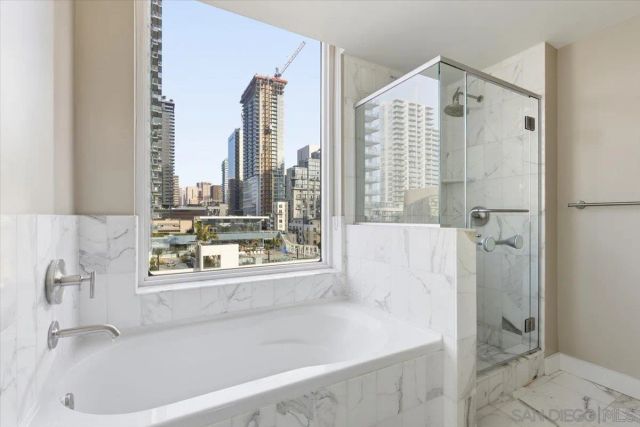 1325 Pacific Hwy 805, San Diego, CA 92101