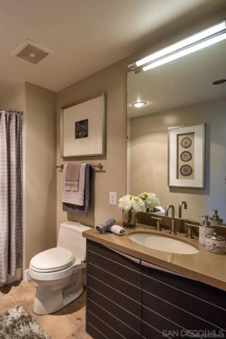 1325 Pacific Hwy 805, San Diego, CA 92101