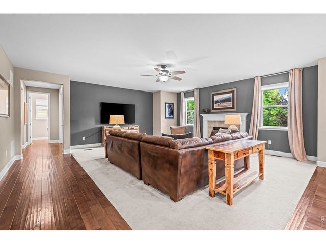 233 Sunbeam Ct, Erie, CO 80516