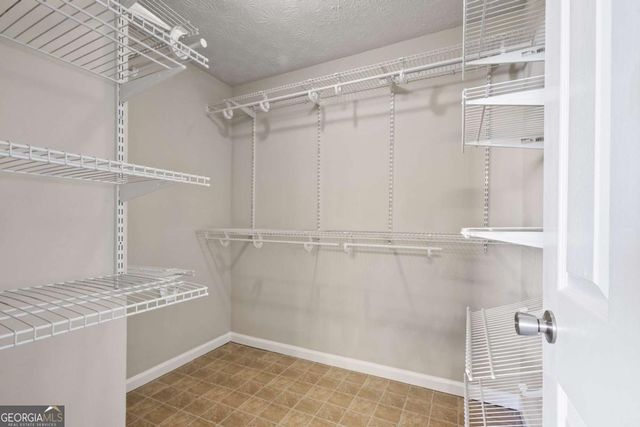 1442 GLENOVER Circle, Marietta, GA 30062