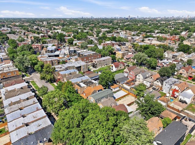 1235 N Harding Avenue, Chicago, IL 60651