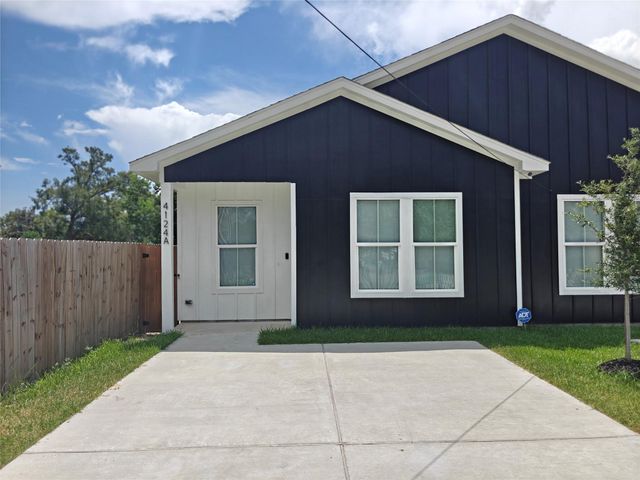 4124 Vaughn Street A, Houston, TX 77016