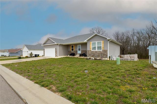155 Mesa Drive, Waynesville, MO 65583