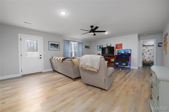 155 Mesa Drive, Waynesville, MO 65583