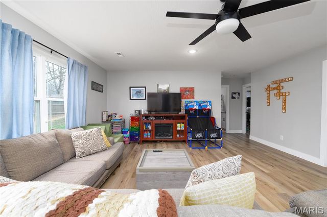 155 Mesa Drive, Waynesville, MO 65583