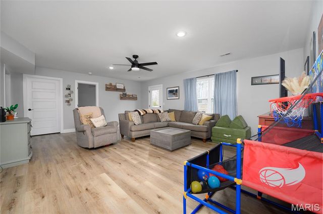 155 Mesa Drive, Waynesville, MO 65583