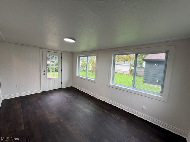 793 Georgetown Avenue, Elyria, OH 44035