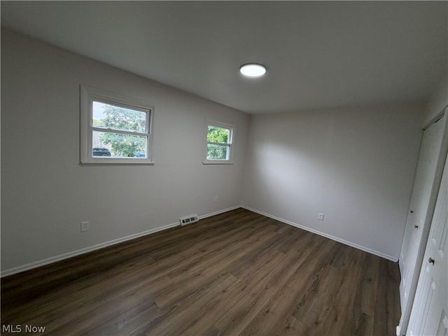 793 Georgetown Avenue, Elyria, OH 44035