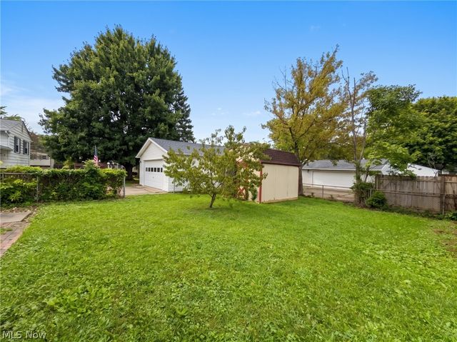 793 Georgetown Avenue, Elyria, OH 44035