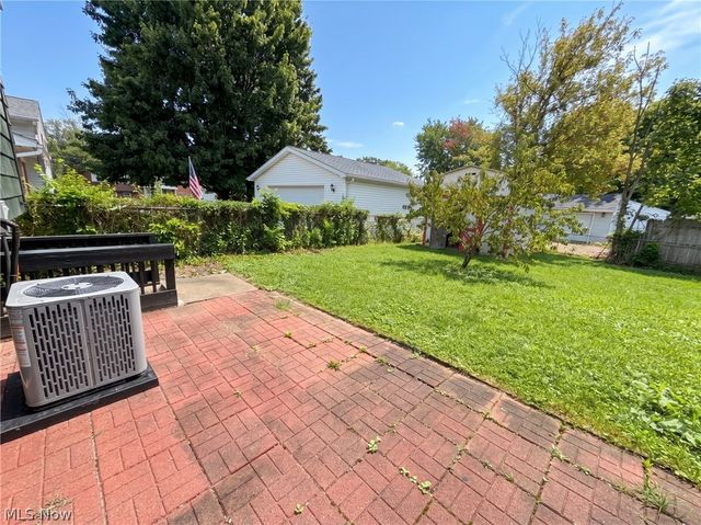 793 Georgetown Avenue, Elyria, OH 44035