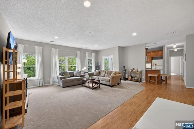 919 Burgundy Way, Wayne, NJ 07470