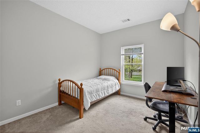 919 Burgundy Way, Wayne, NJ 07470