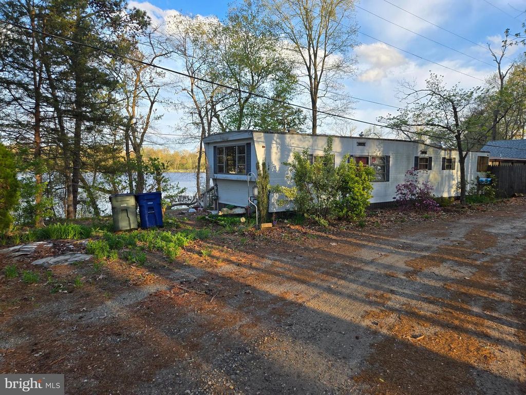 575 HOLLY DR, Franklinville, NJ 08322