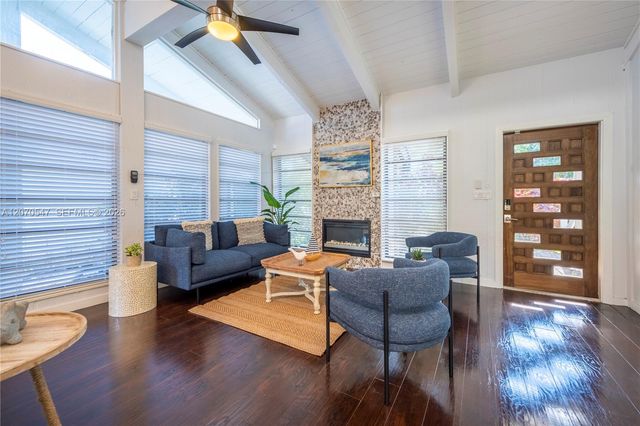 1501 NE 24th Street 1, Wilton Manors, FL 33305
