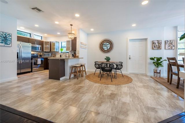 1501 NE 24th Street 1, Wilton Manors, FL 33305