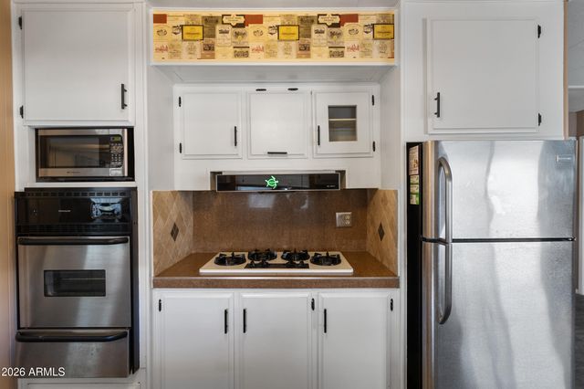 535 S ALMA SCHOOL Road 99, Mesa, AZ 85210